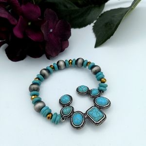Western Style Stretch Bracelet Faux Turquoise Horseshoe Style Beaded